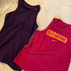 Two tank tops XS